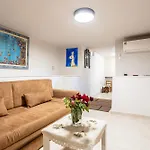 דירה Grande Luxury - 3 *