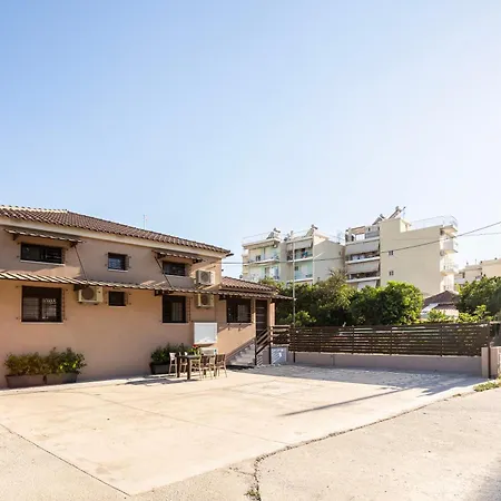 Grande Luxury - 3 Apartamento *