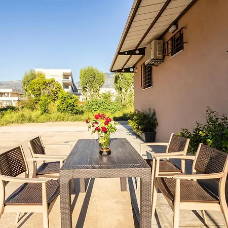 아파트 Grande Luxury - 3 칼라마타