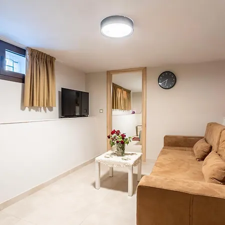 Grande Luxury - 3 아파트