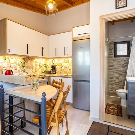 شقة Grande Luxury - 3 كالاماتا