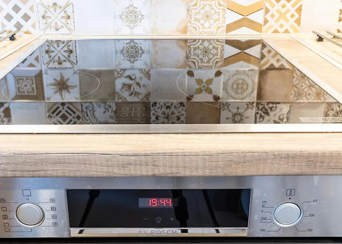 Grande Luxury - 3 * Kalamata